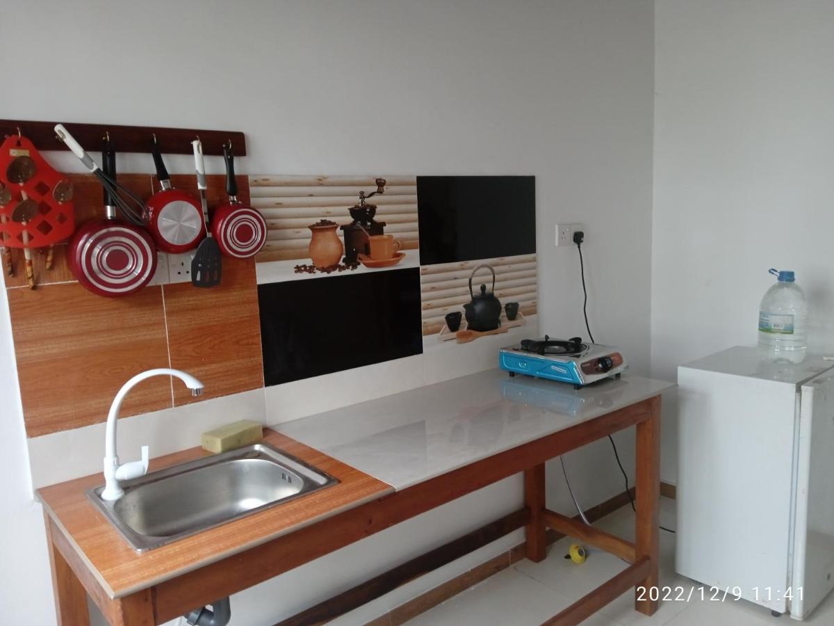Senero House Hotell Bentota Exteriör bild